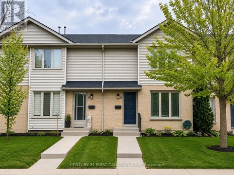 16 - 925 LAWSON ROAD 3 Beds Apartment for Rent