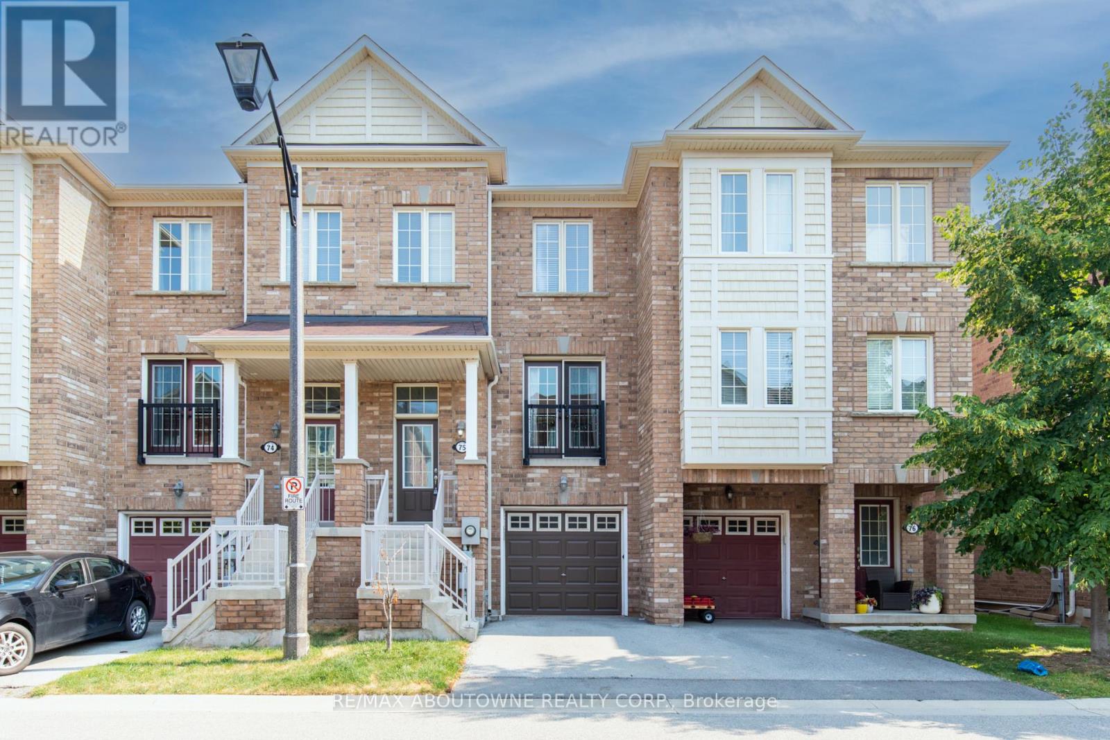 75 - 2178 FIDDLERS WAY 3 Beds Home, Townhouse for Rent - Photo gallery 1
