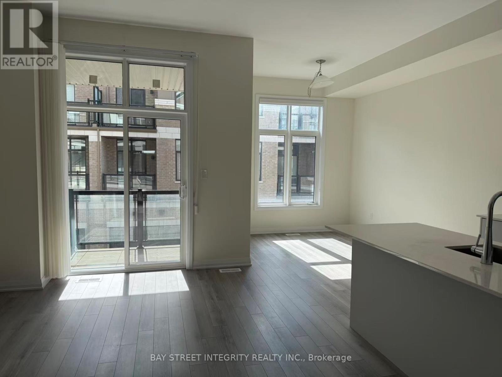 82 MILLMAN LANE 4 Beds Home, Townhouse for Rent - Photo gallery 5