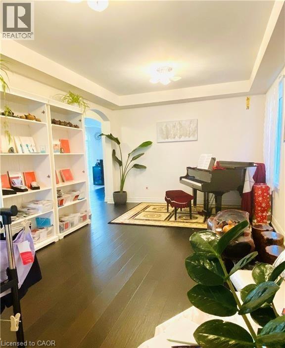 55 MORRISON Drive 4 Beds House for Rent - Photo gallery 5