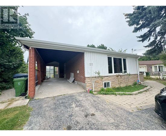 A house with a garage and a driveway.