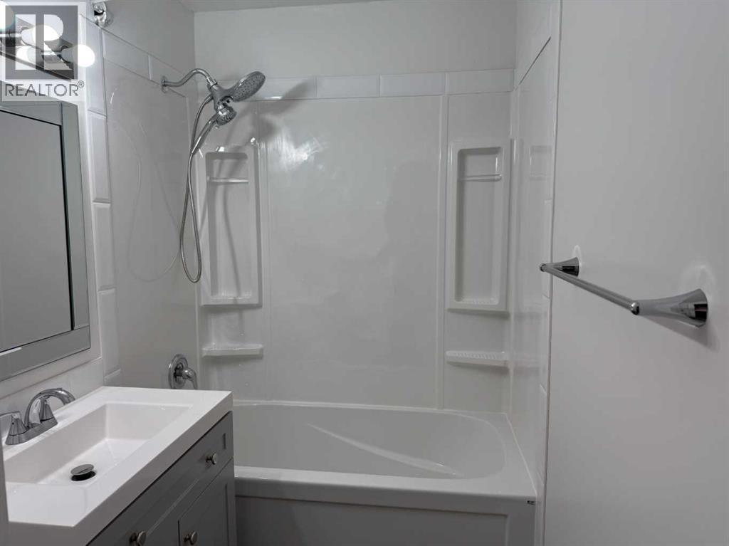 1, 5416 46 Street 2 Beds House for Rent - Photo gallery 5