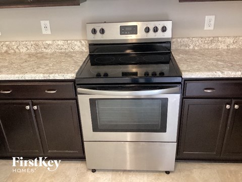 126 Kash Ct 4 Beds Apartment for Rent
