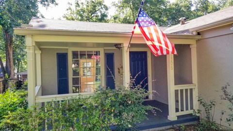 1306 S Wall Ave 3 Beds Apartment for Rent