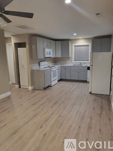 101 Walsh Lane 2 Beds Townhouse for Rent - Photo gallery 3