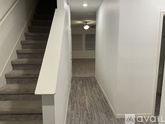 13539 Lunar Light 4 Beds Single Family Home for Rent - Photo gallery 2
