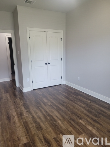 210 Caillou Grove Road 4 Beds Single Family Home for Rent - Photo gallery 2