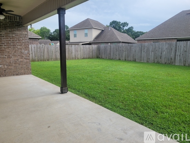 210 Caillou Grove Road 4 Beds Single Family Home for Rent - Photo gallery 5