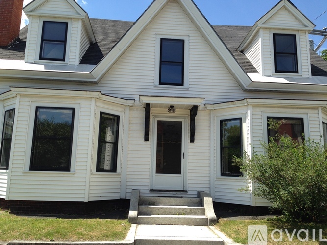 59 School Street 1 Apartment for Rent - Photo gallery 1