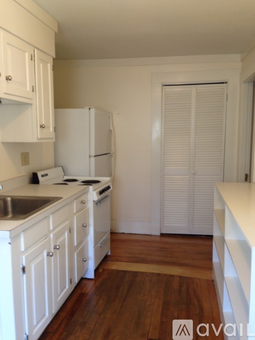 59 School Street 1 Apartment for Rent - Photo gallery 4