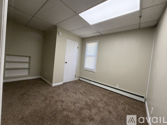 68 N Shirley St 3 Beds Single Family Home for Rent - Photo gallery 4