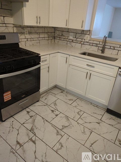 7248 Early Golden Lane 3 Beds Apartment for Rent