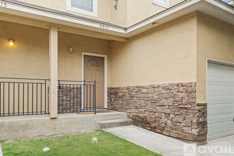 4917 Appleseed Ct 3 Beds Single Family Home for Rent - Photo gallery 2