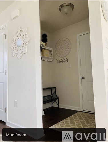1104 Conway Lane 3 Beds Single Family Home for Rent - Photo gallery 3
