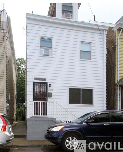 229 Edmond St 2 Beds Apartment for Rent
