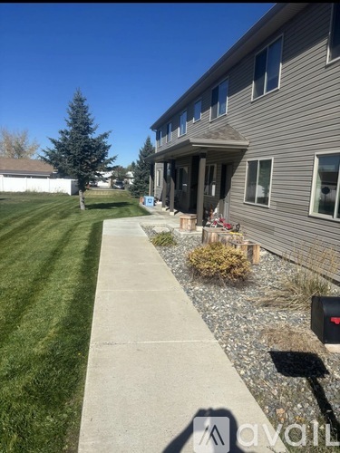 3790 East Main Street 3 Beds Apartment for Rent - Photo gallery 4