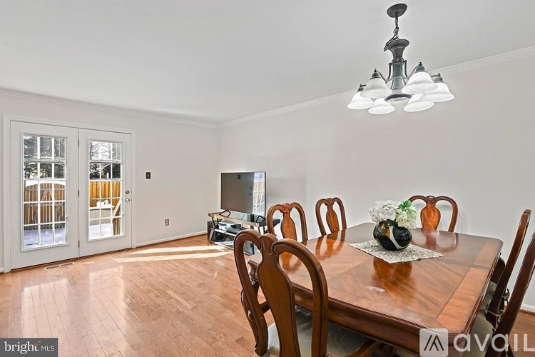 44025 Aberdeen Terrace 3 Beds Townhouse for Rent - Photo gallery 5