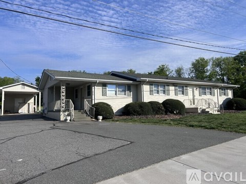 3074 Roberta Road 4 Beds Apartment for Rent