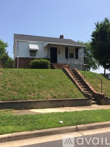 1132 East 15Th Street 2 Beds Apartment for Rent