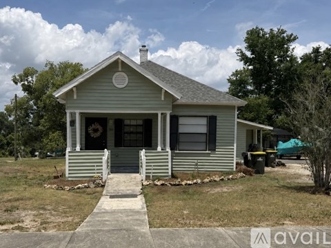 984 West Desoto Street 2 Beds Apartment for Rent