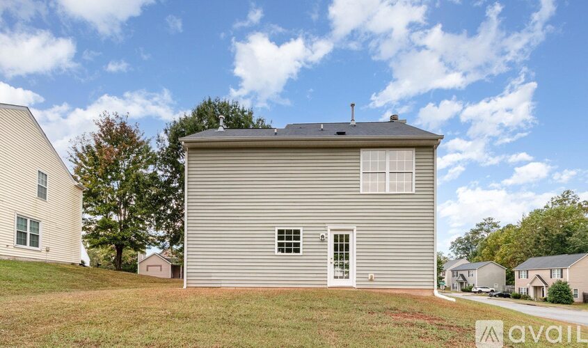 4203 Grandover Dr 3 Beds Single Family Home for Rent - Photo gallery 2