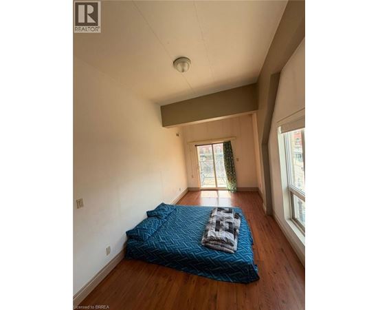 150 COLBORNE Street Unit# 201 1 Apartment, Condo, Home for Rent - Photo gallery 2