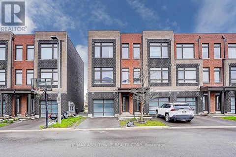 52 SAINTFIELD DRIVE 4 Beds Apartment for Rent