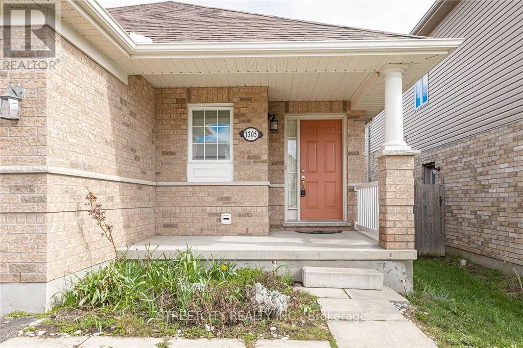 1205 NORTH WENIGE DRIVE 4 Beds House for Rent - Photo gallery 2