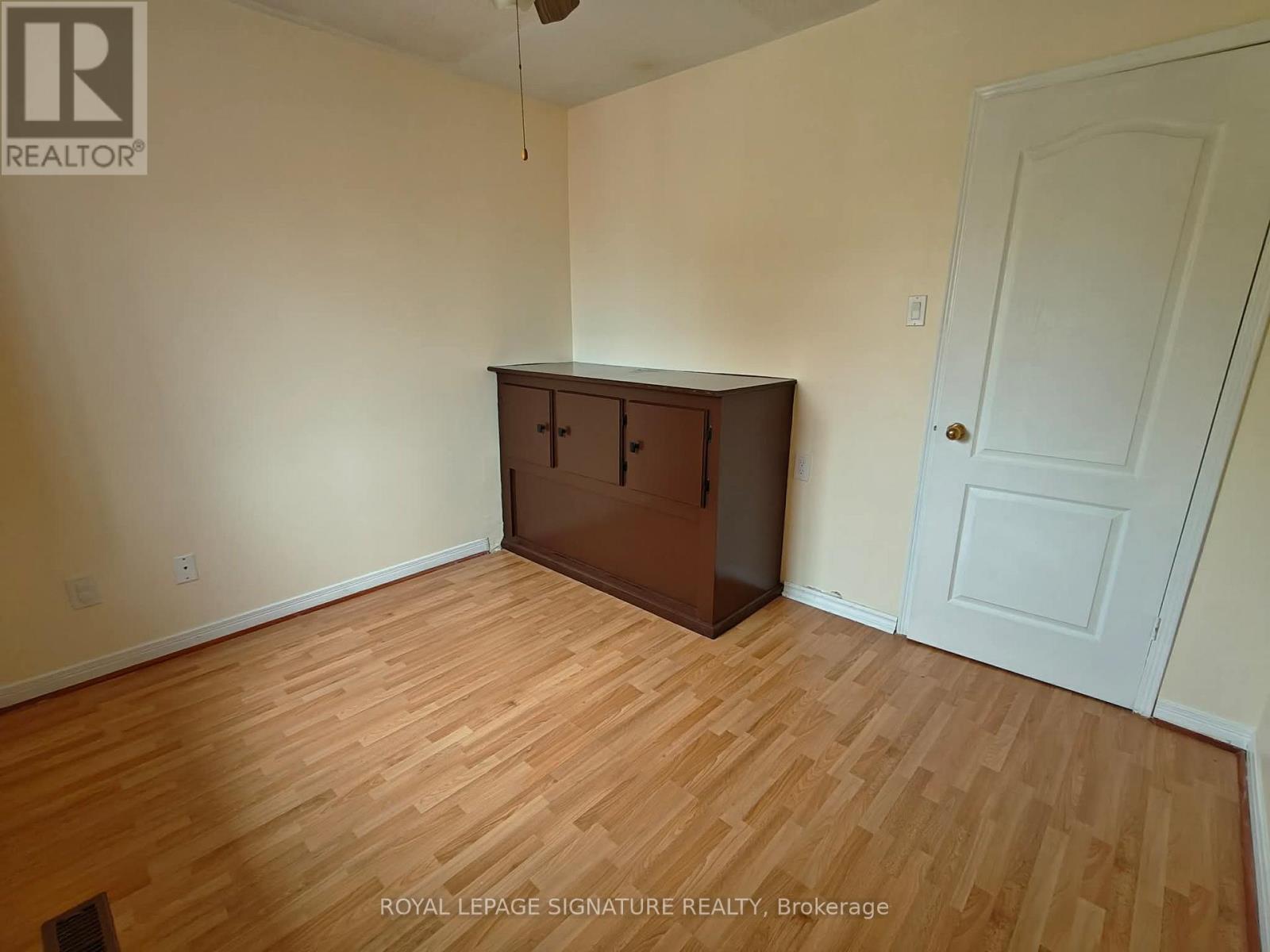 MAIN - 6037 DUFORD DRIVE 4 Beds House for Rent - Photo gallery 5