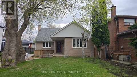 MAIN - 279 CORNELIUS PARKWAY 3 Beds Apartment for Rent