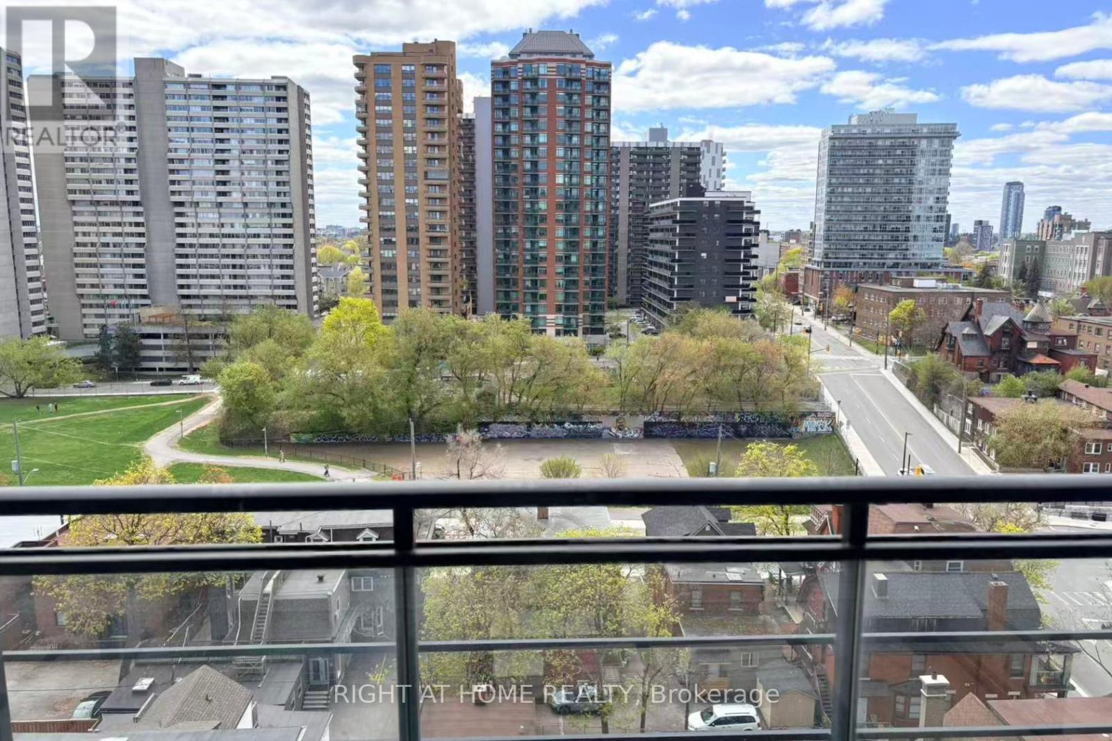 1204 - 95 BRONSON AVENUE 2 Beds Apartment, Condo, Home for Rent - Photo gallery 4