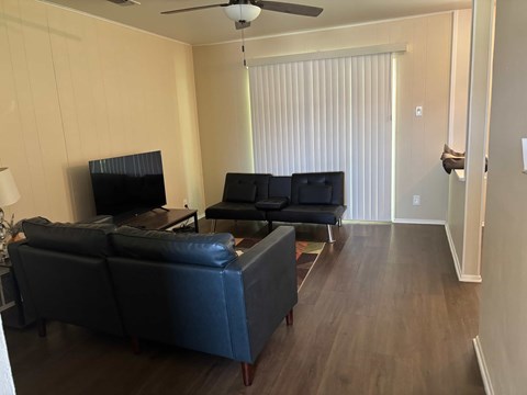 12209 Hollow Glen ST 3 Beds Apartment for Rent
