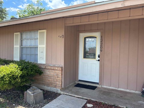 12209 Hollow Glen ST 3 Beds Apartment for Rent