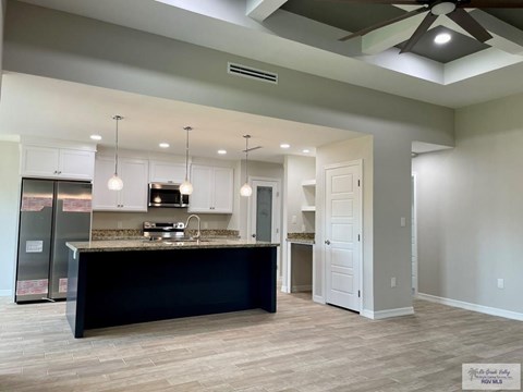 4751 Ibiza CR 3 Beds Apartment for Rent