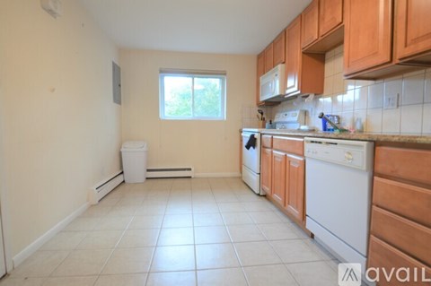 30 Bryon Rd 1 Apartment for Rent