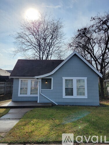 5517 Pershing Avenue 2 Beds Apartment for Rent