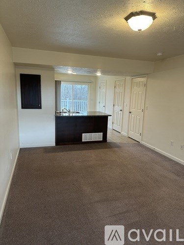 34 Circuit Street 2 Beds Apartment for Rent