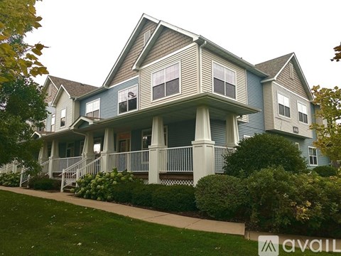 4940 Underwood Ln N 3 Beds Apartment for Rent