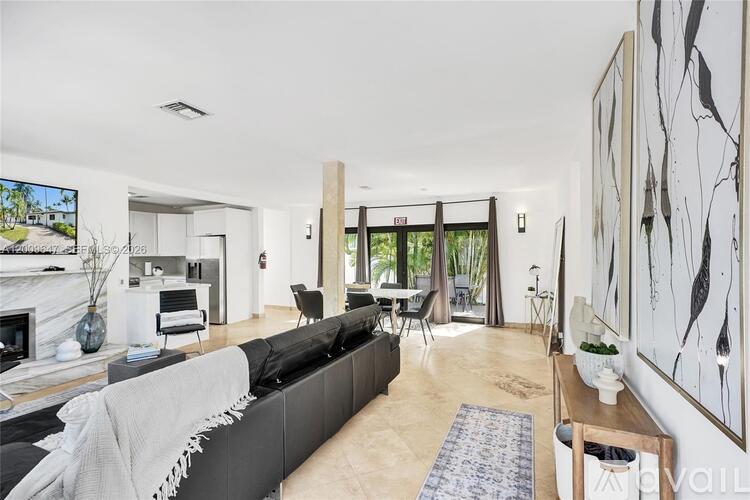 707 N 13th Ave 3 Beds Single Family Home for Rent - Photo gallery 2