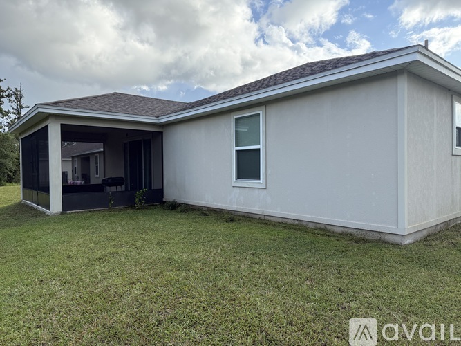 8649 Lake George Cir E 3 Beds Single Family Home for Rent - Photo gallery 2
