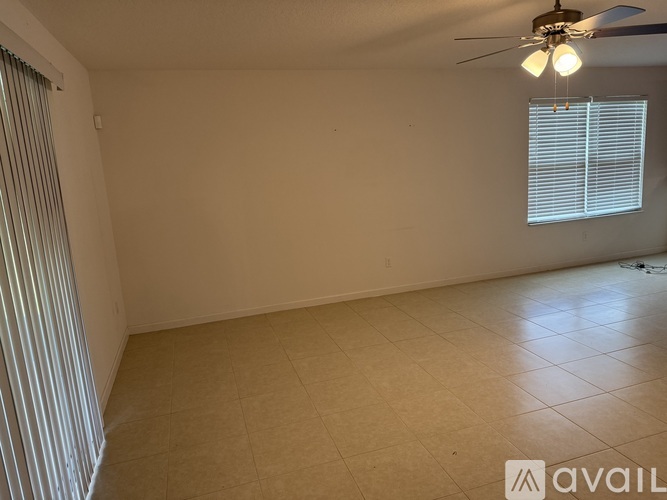8649 Lake George Cir E 3 Beds Single Family Home for Rent - Photo gallery 5
