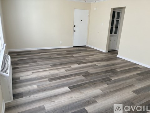 2306 W 5Th Ave 3 Beds Apartment for Rent