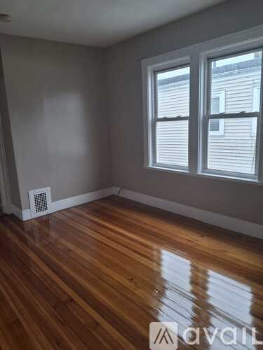7 Cameron St 3 Beds Apartment for Rent