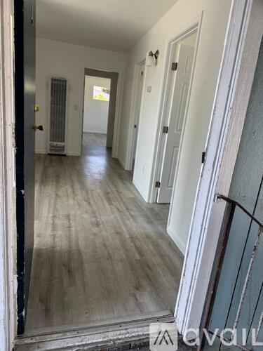 927 Delport Avenue 3 Beds Apartment for Rent - Photo gallery 1