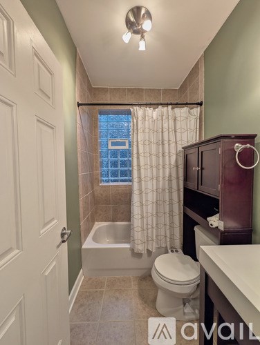 532 West Belmont Avenue 1 Apartment for Rent