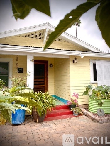 3760 Arizona Street 2 Beds Apartment for Rent