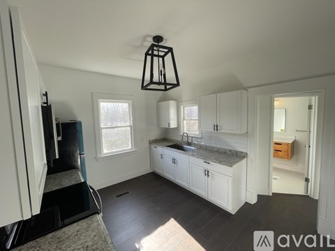 1006 Chittock Ave 2 Beds Apartment for Rent