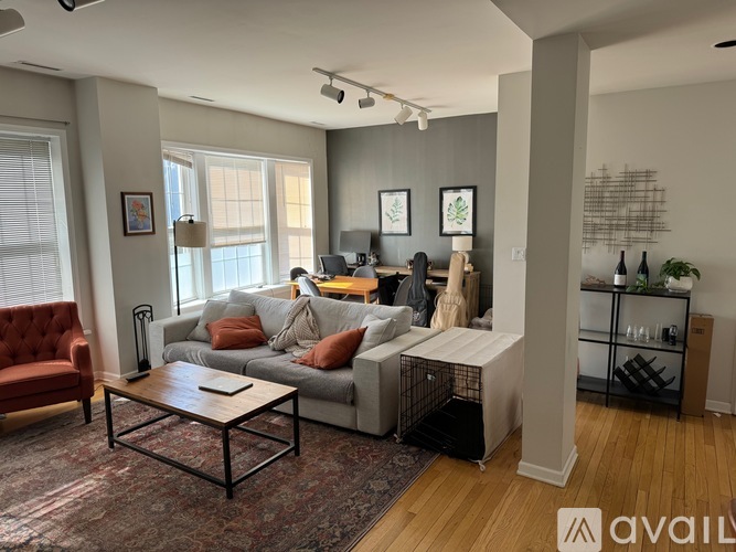 1756 W Ainslie St 1 Apartment for Rent - Photo gallery 5