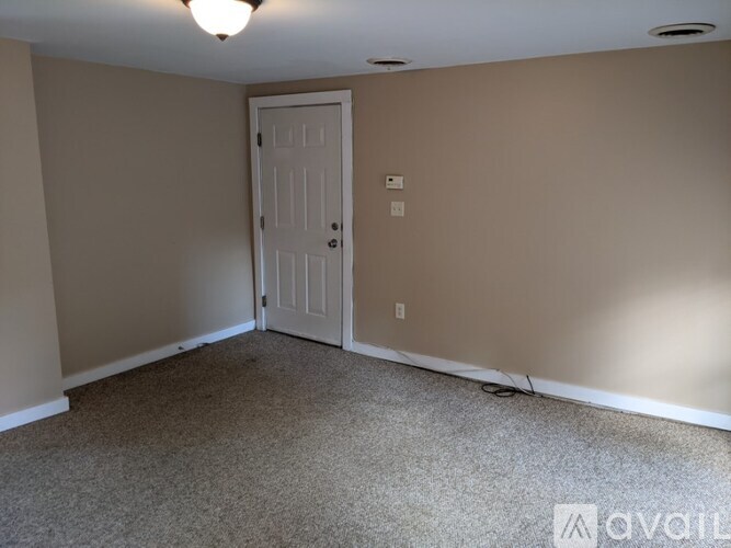 42 McCrea St 1 Apartment for Rent - Photo gallery 5