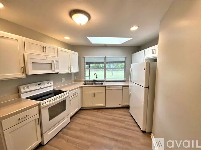 987 Saint Johns St SE 3 Beds Single Family Home for Rent - Photo gallery 2